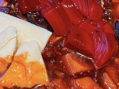-爱你您·自家鱼塘·活水喷泉鱼火锅(八里店)
