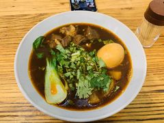 -醉牛腩·面小馆