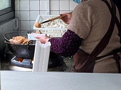 -越香王老汉臭豆腐