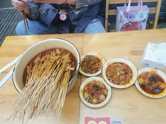 -拈签一笑黄牛肉辣卤串串