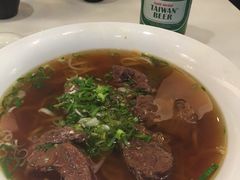 -天下三绝 牛肉面/红酒
