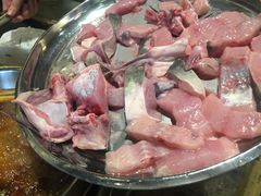 -肖肖酸萝卜鱼火锅(总店)