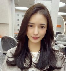-东秀护肤造型