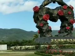 -亚龙湾国际玫瑰谷