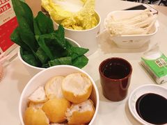 -一席地·本地鸡窝·杭帮鸡火锅(萧山银隆百货店)
