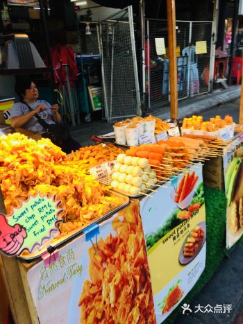 有点点改良的中国菜，味道么还算不错