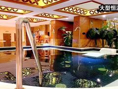 -鸿泰洋美食水会(东门中店)