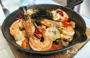 Garlic-infused Olive Oil Shrimp