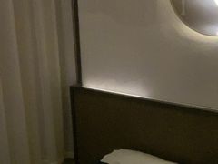 -耳域躺式采耳SPA馆(融创茂店)