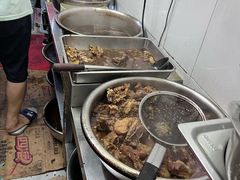 -阿阳牛腩腌面店