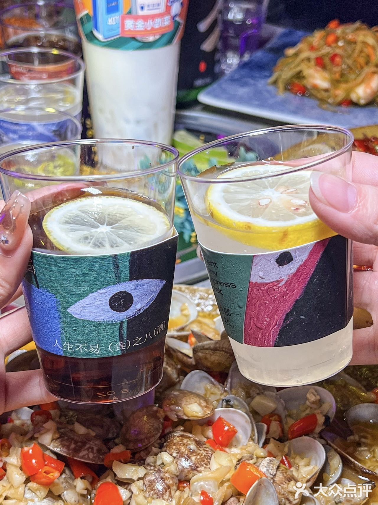 《关于我在成都🐑康后的第一顿酒是江小白》