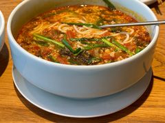腾冲小锅米线-一坐一忘云南菜(嘉里中心店)