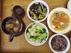 -雪梅月子中心(华侨城店)
