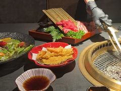 -铭牛烧肉·和牛海鲜自助(高新月牙湖店)