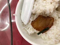 -香猪美食(中心店)