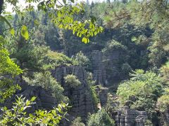 -梭布垭石林景区