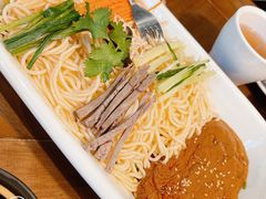 老昆明牛肉米线-雀舞云南菜(天津天河城购物中心店)