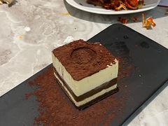 -必胜客(WOW龙归店)