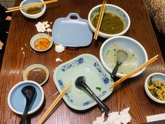 -老新隆牛肉锅贴(新街口店)