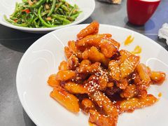 -金鱼盆32年水煮鱼·18秒辣椒炒肉(京西大悦城店)