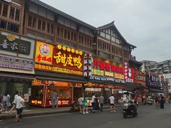 -张公桥美食街