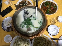 -天乐农家鱼头王(天目湖店)