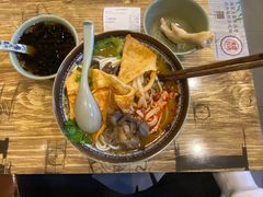 -柳石居柳州螺蛳粉(万达店)