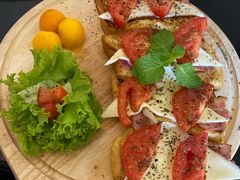 -Fresh Fruit Factory - Fruit Cuisine Restaurant