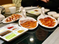 -皇城根·鲁菜济南菜·吊炉烤鸭·炒鸡鱼头(济南旗舰店)