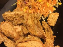 红不让-暖食光·台式家庭餐厅·生日主题店(万达店)