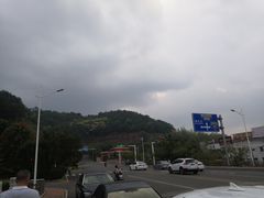 -神光山国家森林公园