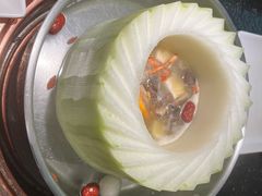 -得意咚瓜·顺德鱼生·冬瓜火锅(深圳首店)