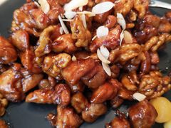 酱爆桃仁鸡丁-106餐厅(山水文园店)