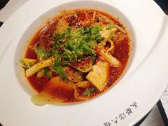 -成都你六姐·牛肉冒菜(城市集市合生汇店)