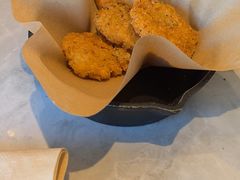 -必胜客(世纪港湾店)
