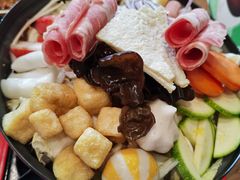 泡菜肥牛部队锅-幸屿 创意料理(永嘉天地店)