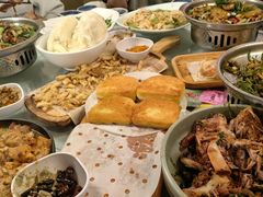 -95号酱骨·一块豆腐(展春园西路店)