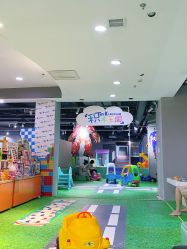 -积木王国(老虎城欢乐购物中心店)