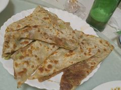 -溢心园香河肉饼总店