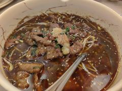 水煮牛肉-银都上海菜馆(粤海东路店)