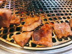 -唯成•韩国炭火烤肉 유성고기