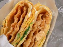 招牌鸡蛋饼-卞姐蛋饼(陕西南路店)