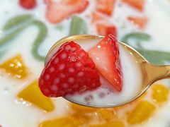 士多啤梨芒果绿茶拉面-甜心妈妈·榴莲星级糖水(北京路总店)