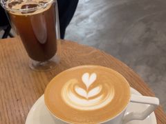 -You’ll see coffee 咖啡