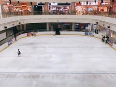 -冠军冰场CHAMPION RINK(百年港湾奥特莱斯店)