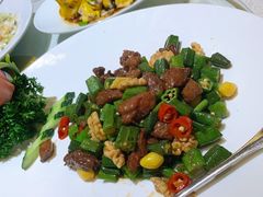 -顺峰海鲜酒楼(省府店)