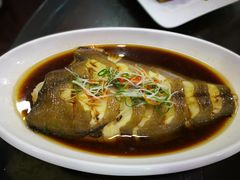 -六和聚传统烤鸭.天津菜(和平店)