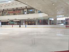 -陈露国际冰上中心(天津嘉里汇店)