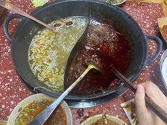 -赵美丽·重庆社区火锅·直营店(火车东站·中豪国际店)