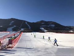 -鳌山滑雪度假区
